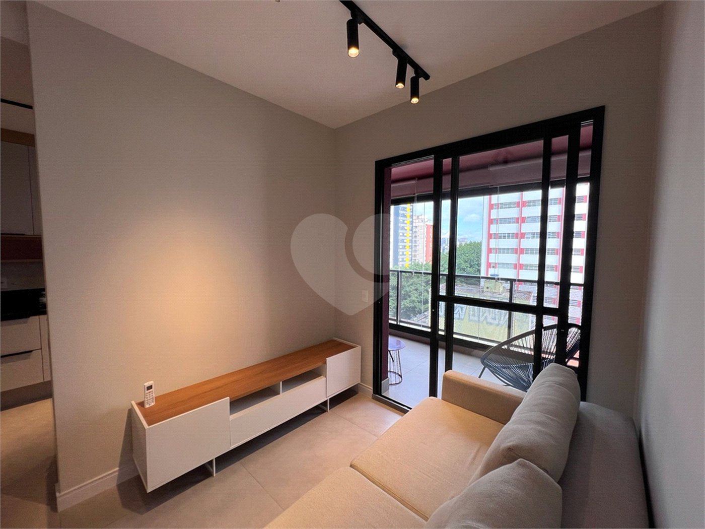 Apartamento para alugar com 2 quartos, sendo 1 suíte, em Cerqueira César, São Paulo, SP