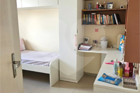 Casa à venda com 3 quartos, sendo 1 suíte,  no condomínio Comdomínio Real Park Tietê, Mogi das Cruzes - SP