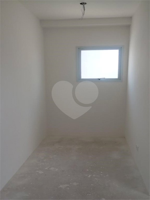 Apartamento à venda com 3 quartos, sendo 1 suíte,  em Loteamento Mogilar, Mogi das Cruzes, SP