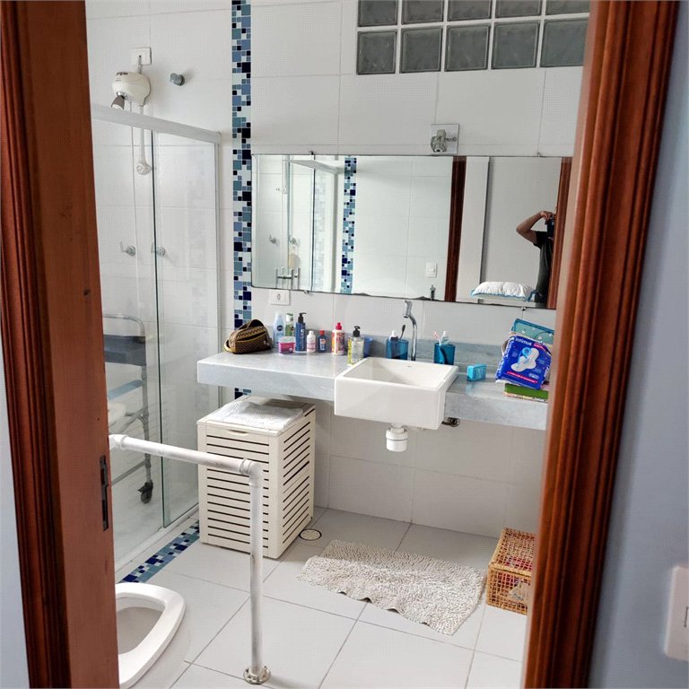 Sobrado à venda com 3 suítes em Vila Gustavo, São Paulo, SP
