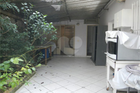 Casa à venda com 3 quartos, sendo 1 suíte, em Vila Brasílio Machado, São Paulo, SP