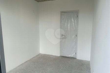 Apartamento à venda com 2 quartos, sendo 1 suíte,  em Recreio dos Bandeirantes, Rio de Janeiro, RJ