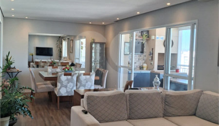 Apartamento à venda com 3 quartos, sendo 1 suíte,  no Centro, São Bernardo do Campo, SP