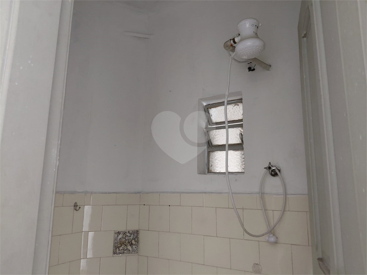 Sobrado à venda com 2 quartos em Vila Ipojuca, São Paulo, SP