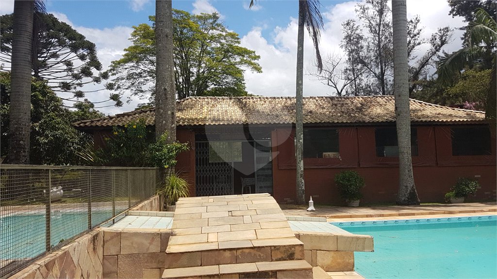 Casa à venda com 5 quartos, sendo 1 suíte, em Serra da Cantareira, Mairiporã, SP