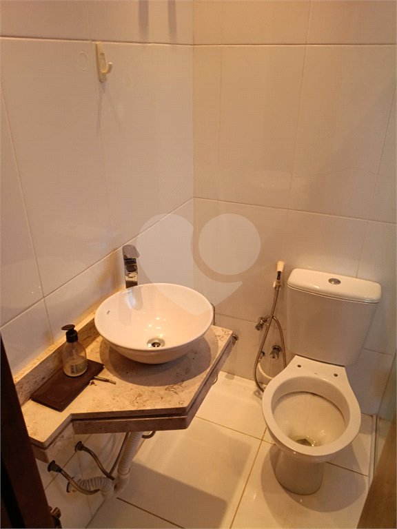 Casa à venda com 4 quartos, sendo 2 suítes,  em Vila Rei, Mogi das Cruzes, SP