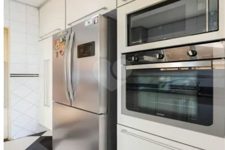 Casa à venda ou para alugar com 4 quartos, sendo 2 suítes, no condomínio Palmeiras Imperiais Private House, São Paulo - SP