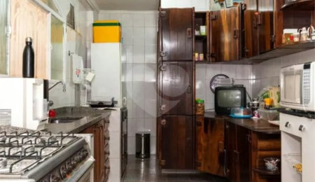 Sobrado à venda com 3 suítes em Mirandópolis, São Paulo, SP