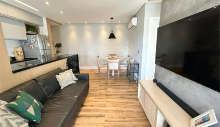 Apartamento à venda com 2 quartos, sendo 1 suíte, em Vila Andrade, São Paulo, SP