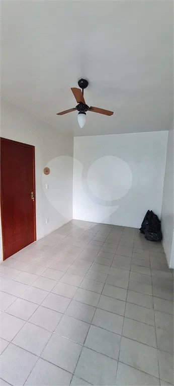 Apartamento à venda com 2 quartos em Senador Vasconcelos, Rio de Janeiro, RJ