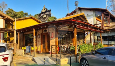 Salão Comercial para alugar em Caraguatá, Mairiporã, SP