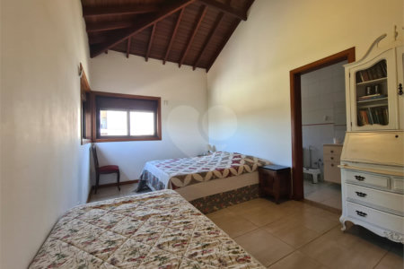 Casa à venda com 4 suítes no condomínio Santa Teresa, Itupeva - SP