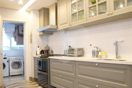 Apartamento à venda com 2 suítes em Itaim Bibi, São Paulo, SP