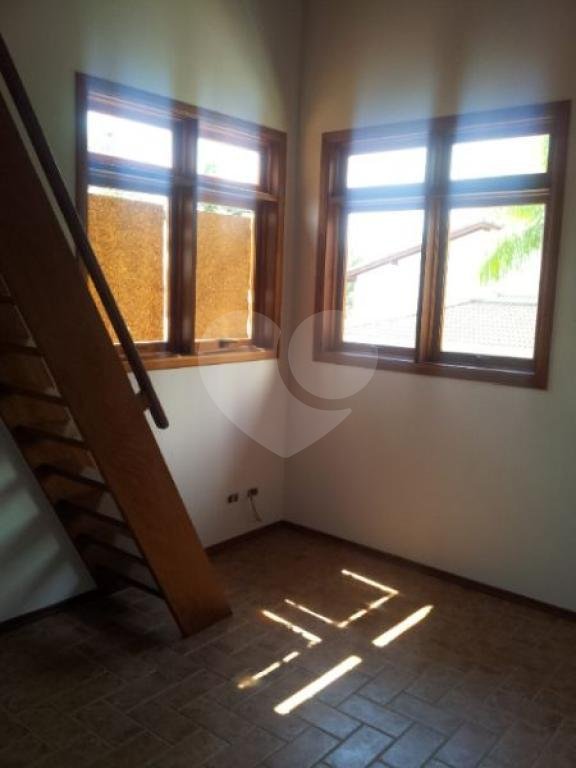 Sobrado à venda com 4 quartos, sendo 2 suítes, em Jardim Floresta, São Paulo, SP