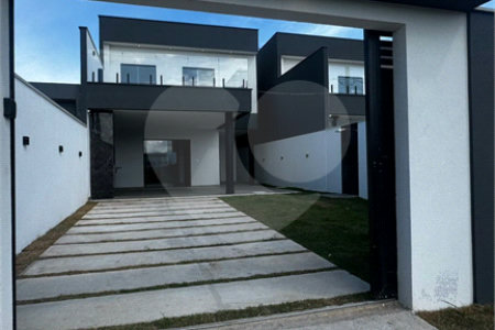 Casa à venda com 3 quartos, sendo 1 suíte, no condomínio Parque Guará, Rio de Janeiro - RJ