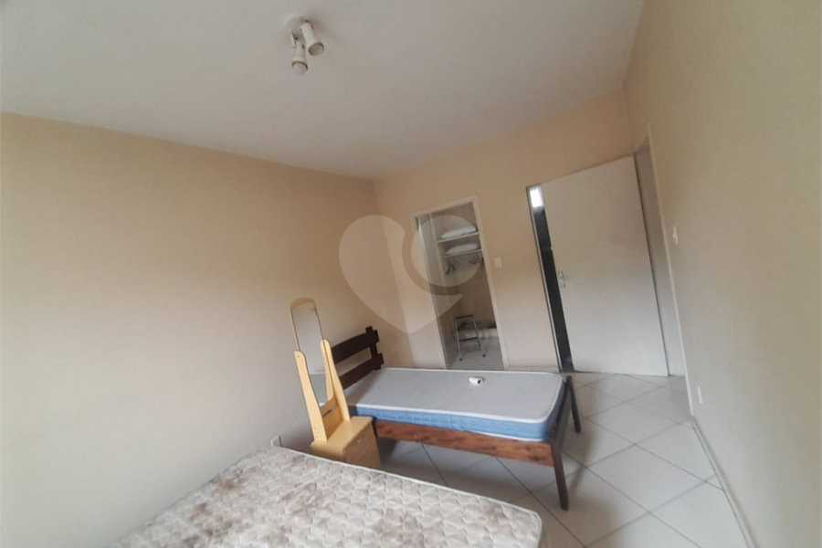 Apartamento à venda com 3 quartos, sendo 1 suíte, no Centro, Serra Negra, SP