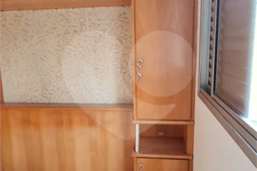 Apartamento 2 quartos (1suíte) 1 vaga na rua Piracema próximo a Saint Tropez