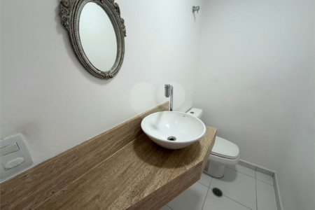 Apartamento à venda com 3 quartos, sendo 1 suíte, em Vila Paulicéia, São Paulo, SP