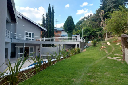 Sobrado à venda com 5 suítes no Centro, Vinhedo, SP