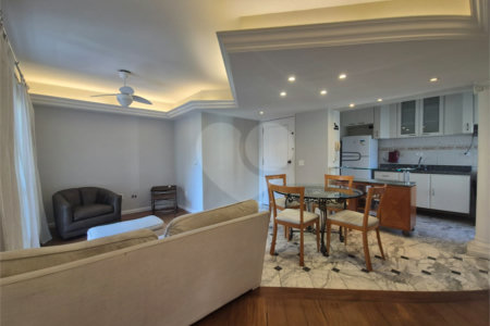 Apartamento Mobiliado, e Aconchegante, Bem Localizado