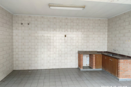 Casa à venda com 5 quartos, sendo 1 suíte, em Jaguaré, São Paulo, SP