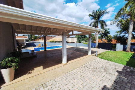 Casa à venda com 3 suítes no condomínio Vinhas da Vista Alegre Sede, Vinhedo - SP