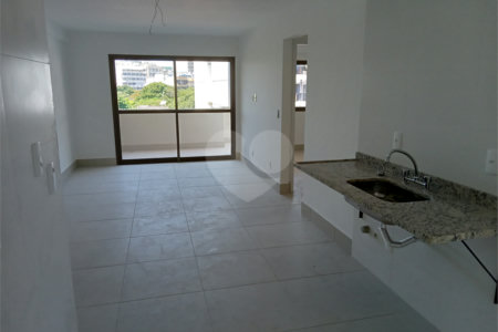 Apartamento à venda com 2 quartos, sendo 1 suíte, em Tijuca, Rio de Janeiro, RJ