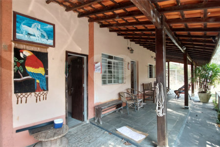 Sítio à venda com 2 quartos no Centro, Piracaia, SP