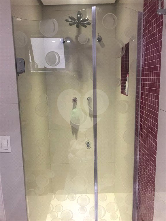 Apartamento à venda com 3 suítes em Vila Regente Feijó, São Paulo, SP