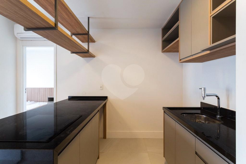 Apartamento à venda com 1 suíte em Jardim das Bandeiras, São Paulo, SP