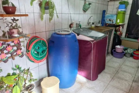 Sobrado à venda com 4 quartos, sendo 1 suíte, em Santo Antônio, Osasco, SP