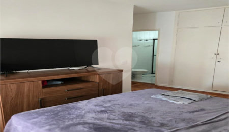 Apartamento à venda com 2 quartos, sendo 1 suíte,  em Vila Vera, São Paulo, SP