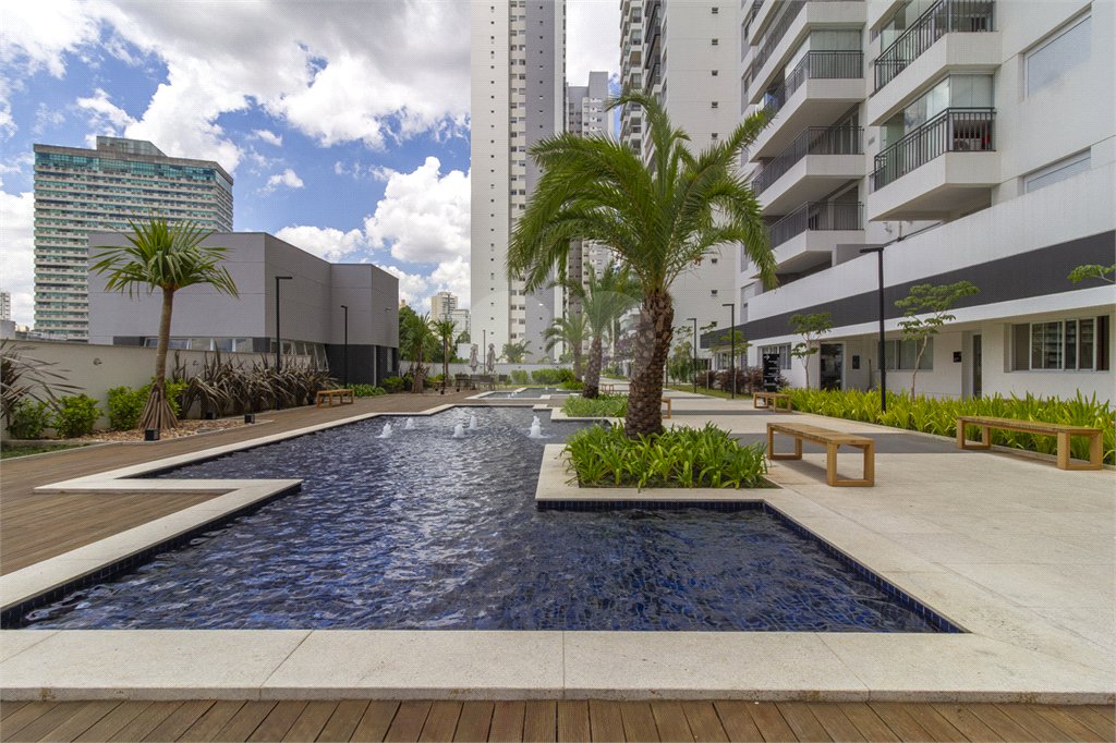 Apartamento à venda com 3 quartos, sendo 1 suíte,  em Jardim Vazani, São Paulo, SP