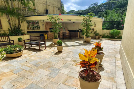 Apartamento à venda com 3 suítes em Vila Suzana, São Paulo, SP