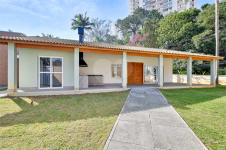 Casa de Vila à venda com 3 suítes em Alto da Boa Vista, São Paulo, SP