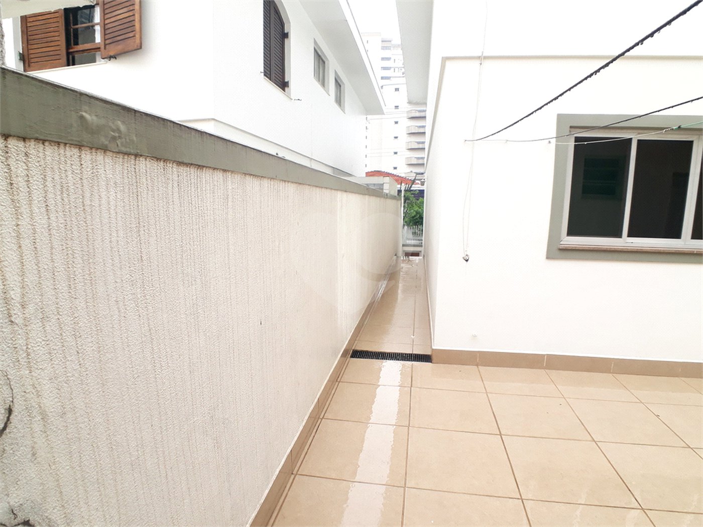 Sobrado à venda com 4 quartos, sendo 2 suítes, em Santana, São Paulo, SP