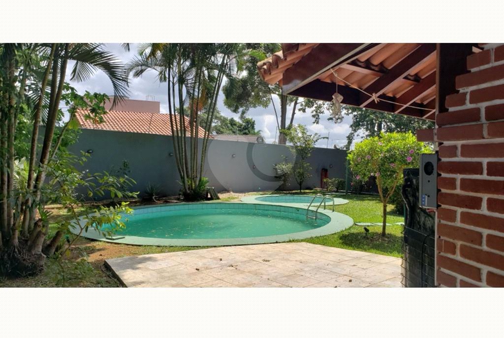 Casa à venda com 4 quartos, sendo 3 suítes, em Interlagos, São Paulo, SP