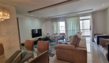 Apartamento à venda com 3 suítes em Santa Teresinha, São Paulo, SP