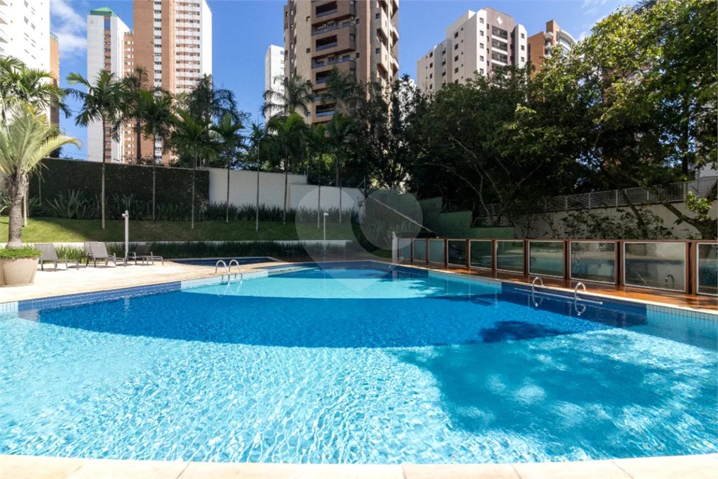Vila Andrade / Jardim Sul - 4 dormitórios | 2 suítes | 3 vagas | depósito