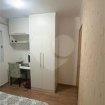 Casa à venda ou para alugar com 3 quartos, sendo 2 suítes,  no condomínio Residencial Erika, São Paulo - SP