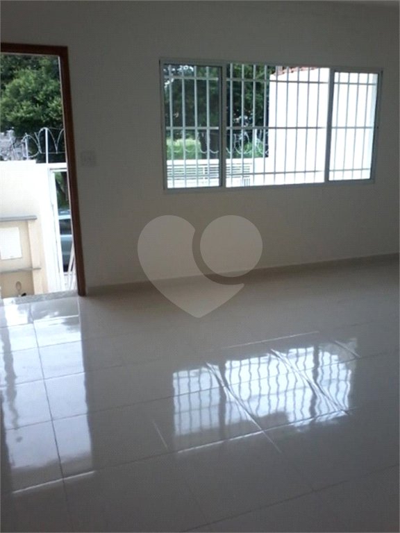 Sobrado à venda com 2 suítes em Vila Tiradentes, São Paulo, SP