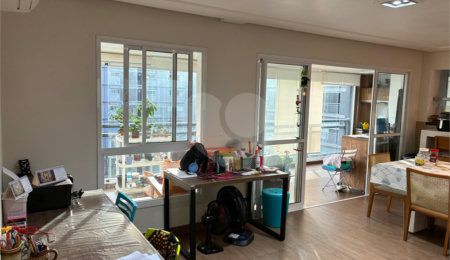 Apartamento à venda com 3 suítes em Bosque da Saúde, São Paulo, SP