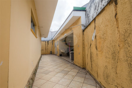 Casa à venda com 3 quartos, sendo 1 suíte,  em Vila Rosália, Guarulhos, SP