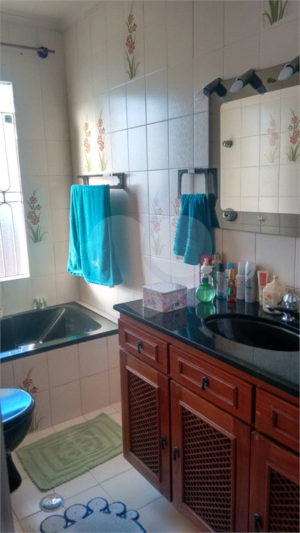 Sobrado à venda com 3 quartos, sendo 1 suíte, em Jaguaré, São Paulo, SP