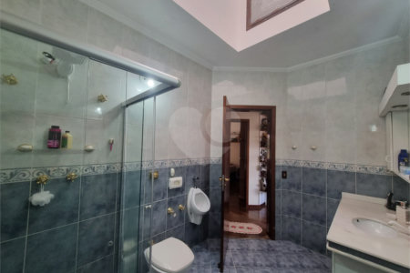 Sobrado à venda com 3 quartos, sendo 1 suíte,  em Vila Trujillo, Sorocaba, SP