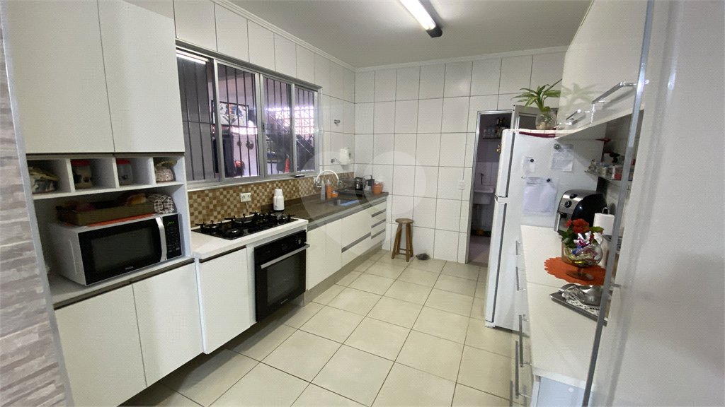Casa Térrea à venda com 4 quartos, sendo 1 suíte, em Campo Grande, São Paulo, SP