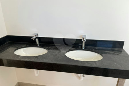 Casa à venda com 3 suítes no condomínio Vida Real, Itupeva - SP