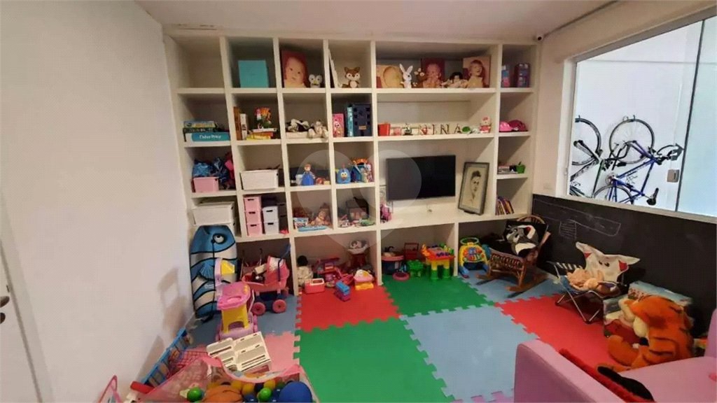 Casa à venda com 3 suítes no condomínio Metropolitan, São Paulo - SP