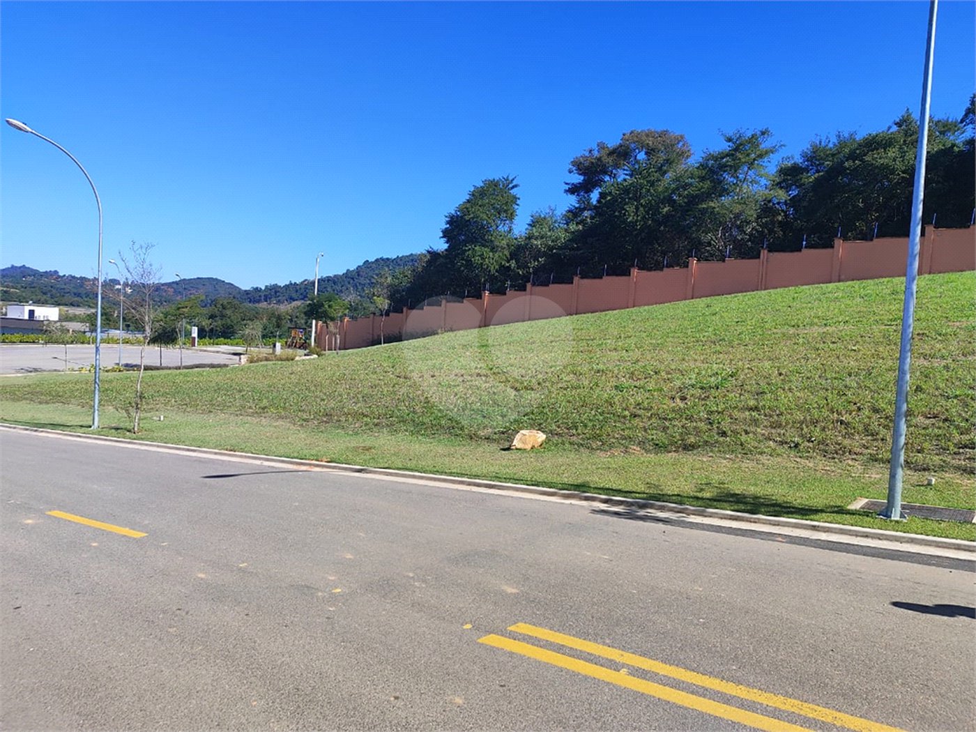 Terreno à venda no condomínio Alphaville - Fase 2, Jundiaí - SP