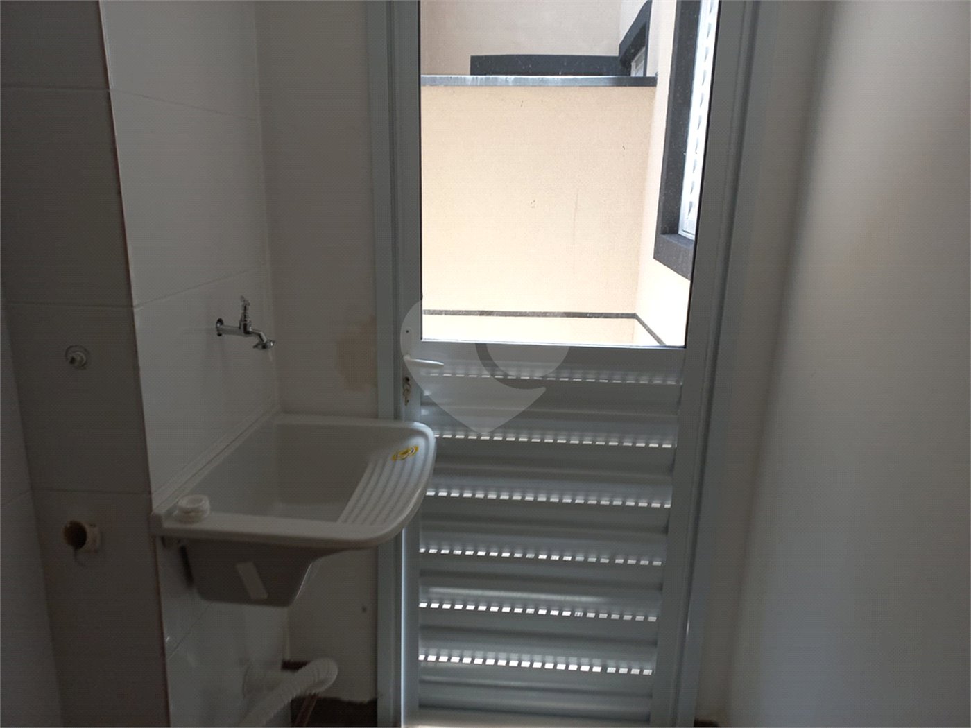 Casa à venda com 2 quartos no condomínio Residencial Sebastião de Freitas, São Paulo - SP